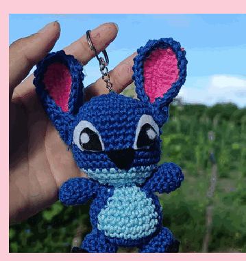 Mini Stitch em crochê feito à mão