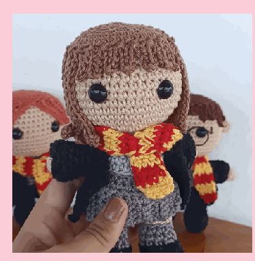 Hermione em crochê feito à mão