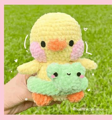 Pato de boia em crochê feito à mão